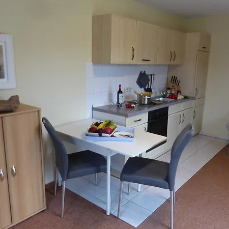 Am Schmachter شقة بينز