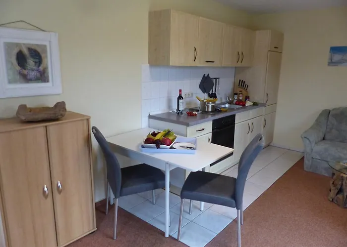 Am Schmachter شقة بينز